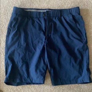Under armour golf shorts. 36